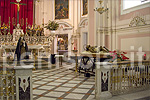 Chiesa dei Sersi di Maria-Settimana Santa- Prepazione della Madonna e del Cristo per la processione